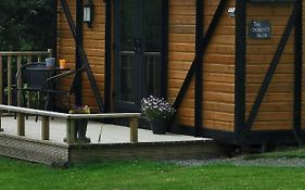 Pen-Rhos Luxury Glamping 