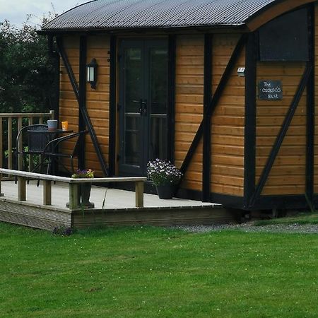 Pen-Rhos Luxury Glamping "Cuckoo'S Nest" Villa Llandrindod Wells Exterior photo